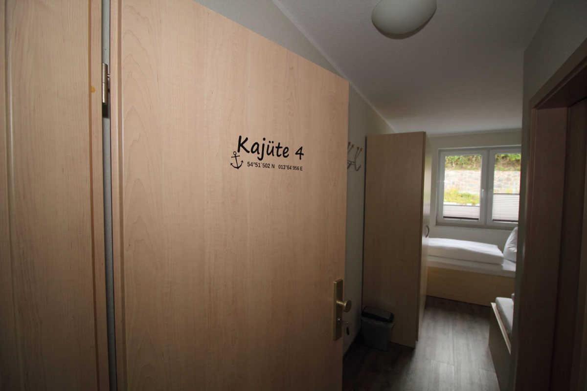 Apartmán Kutterfisch Kajueten Direkt Im Stadthafen Sassnitz Exteriér fotografie